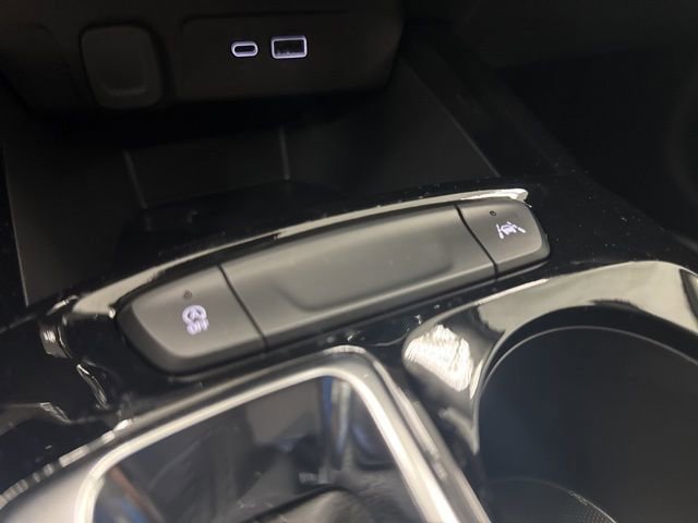 New 2026 Chevrolet Trax LT w/ Driver Confidence Package FWD image 19