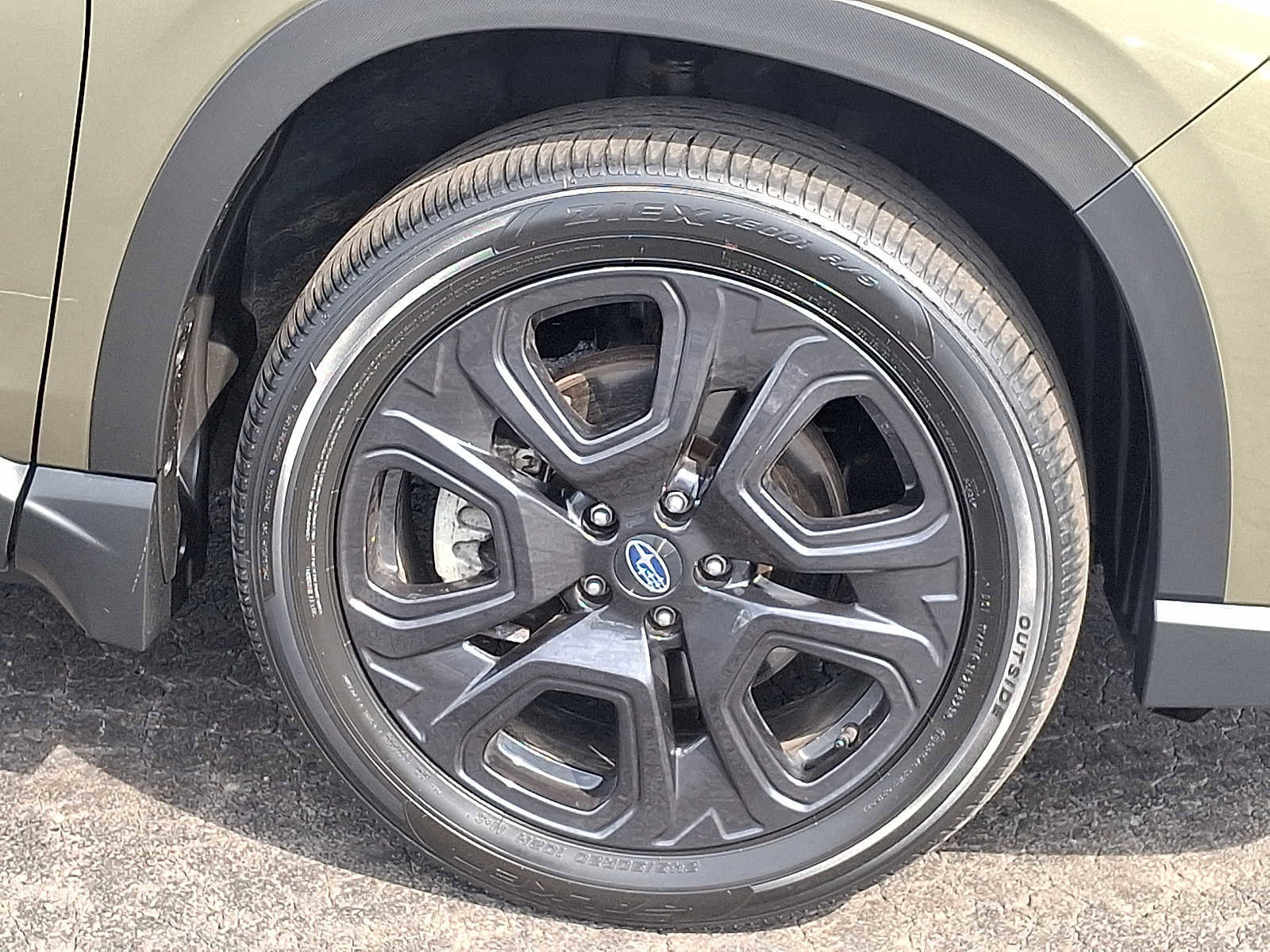 Used 2024 Subaru Ascent Onyx Edition image 8