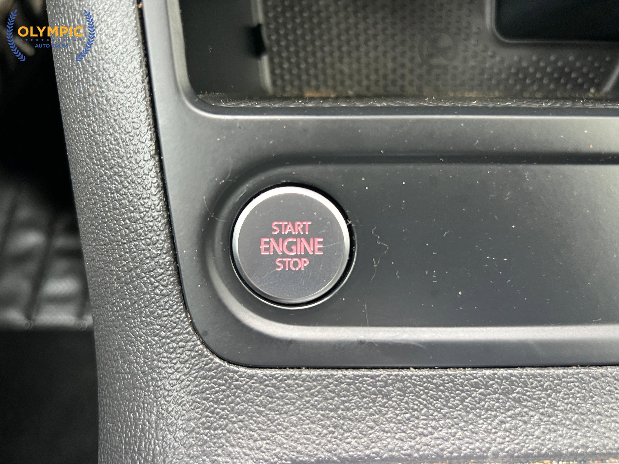 Used 2017 Volkswagen Tiguan S FWD image 29