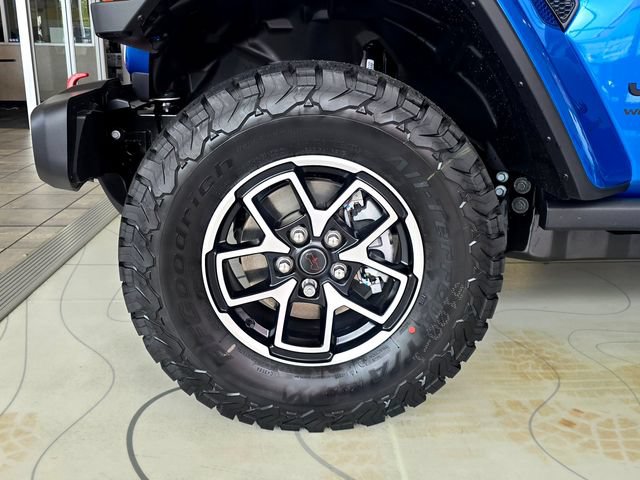 New 2026 Jeep Wrangler Unlimited Rubicon w/ Whitecap Package AWD/4WD image 33