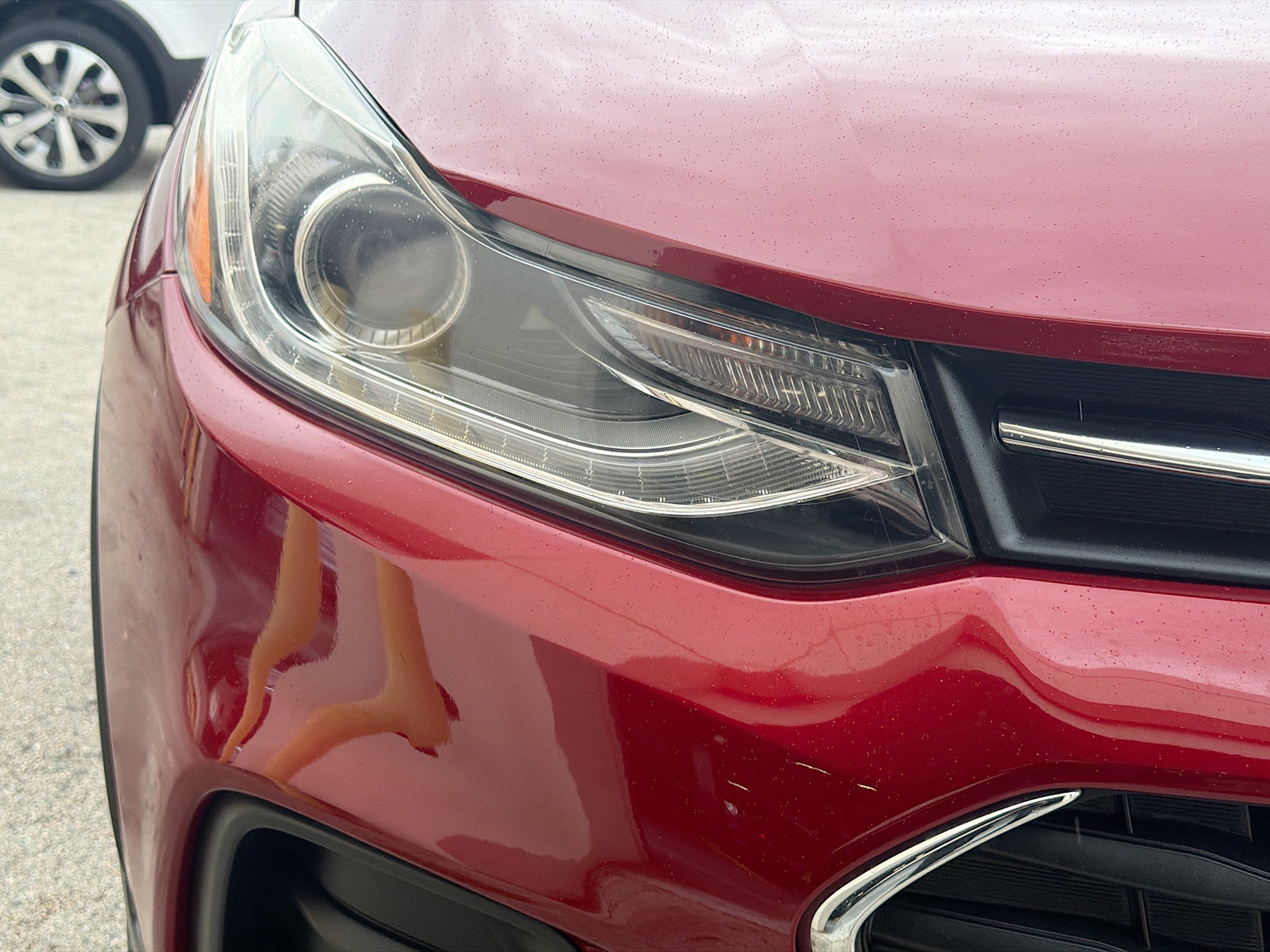 Used 2019 Chevrolet Trax LT w/ LT Convenience Package FWD image 34