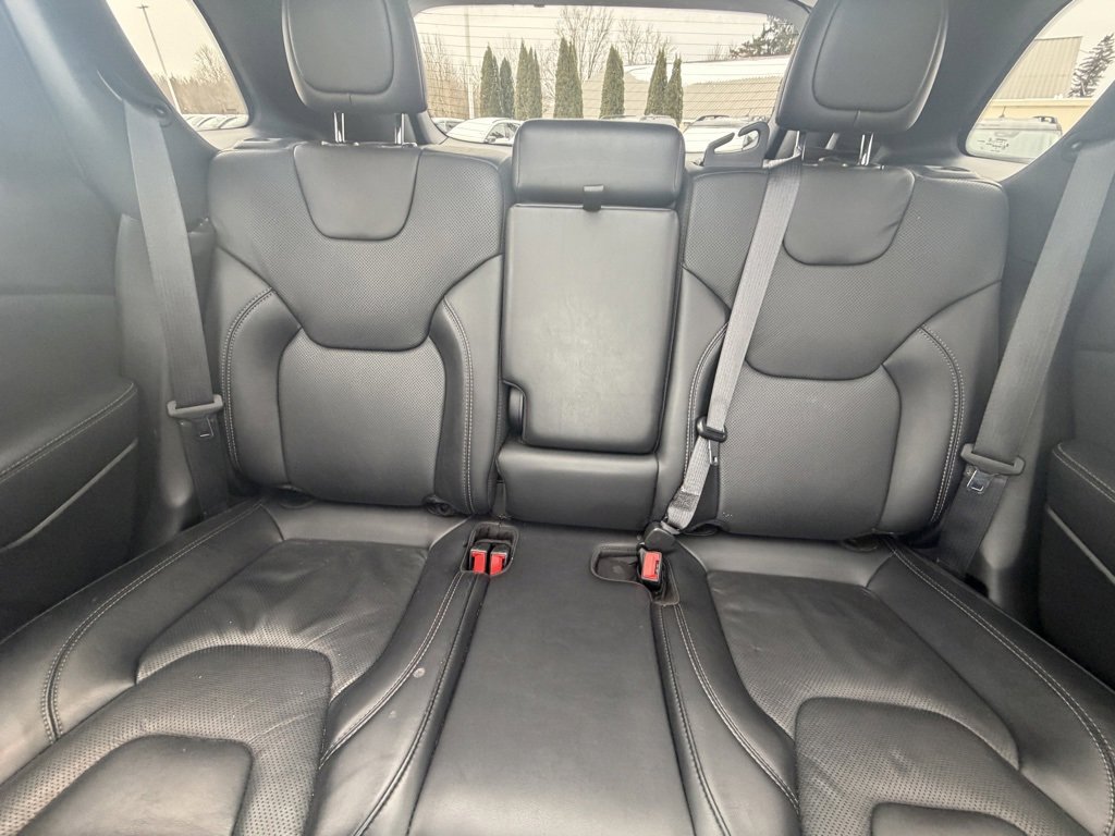 Used 2021 Jeep Cherokee Limited image 18