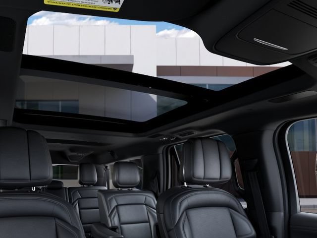 New 2027 Lincoln Navigator L Reserve w/ Jet Appearance Package AWD/4WD image 22