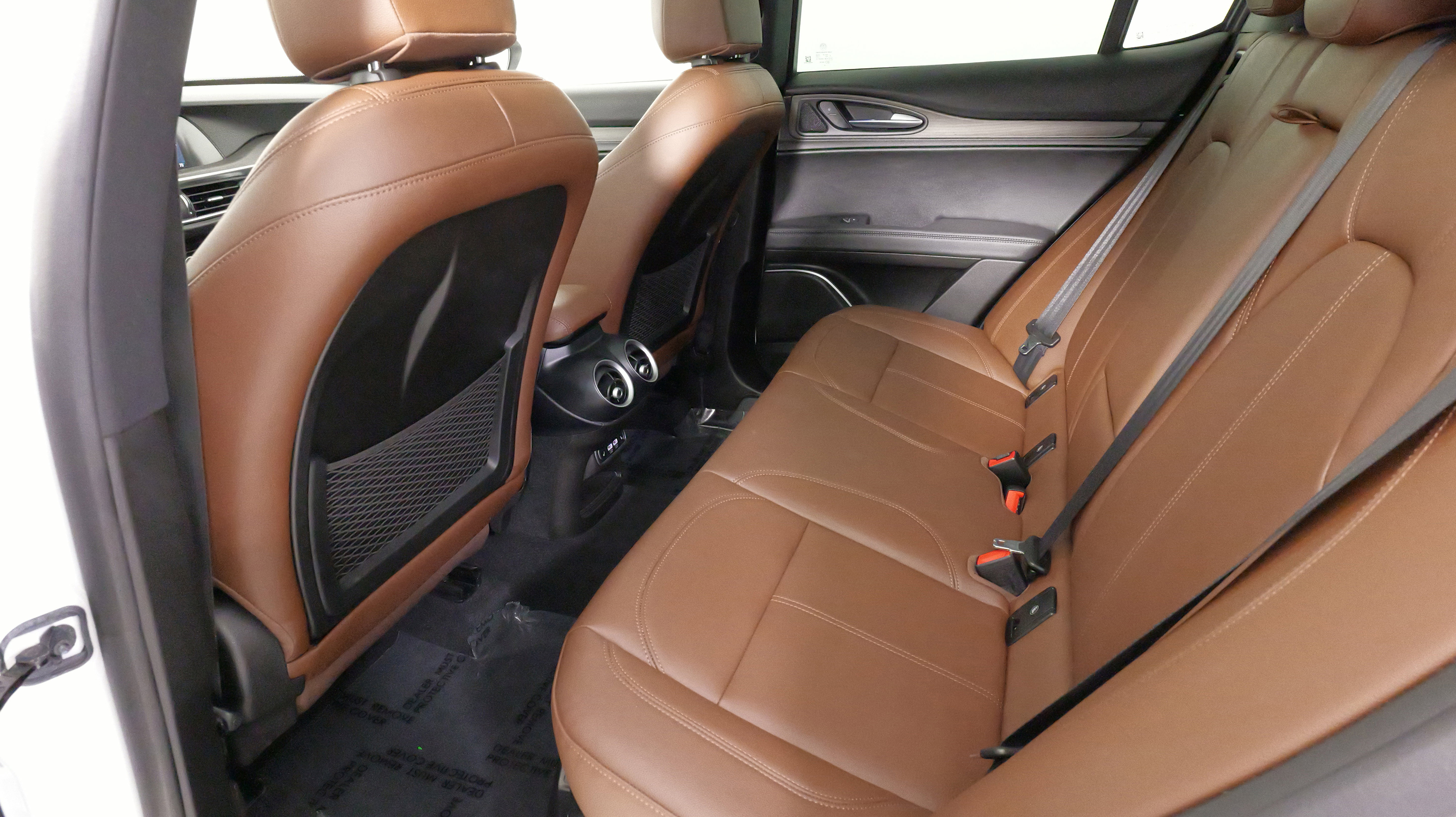 Used 2023 Alfa Romeo Stelvio Ti image 35