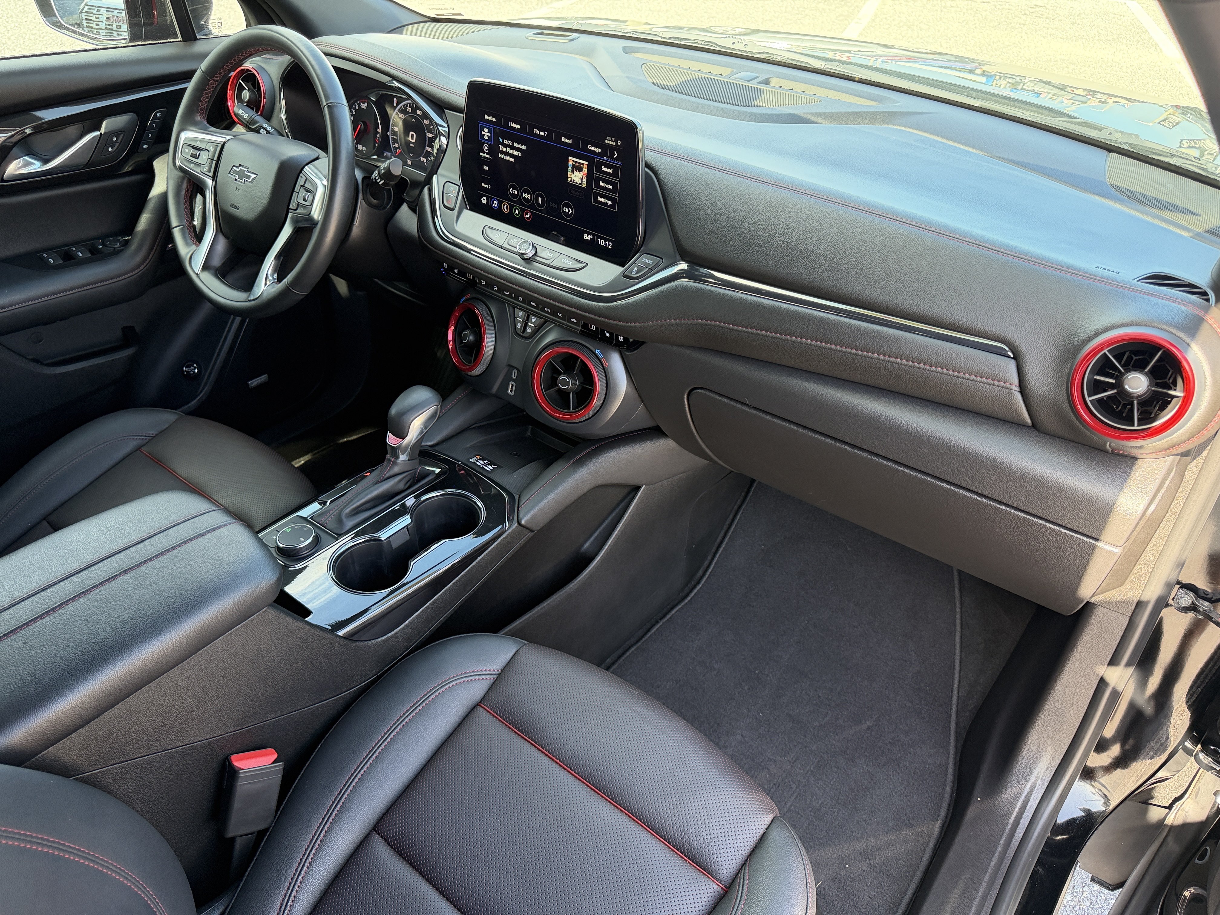 Certified 2024 Chevrolet Blazer RS w/ Driver Confidence II Package FWD image 13