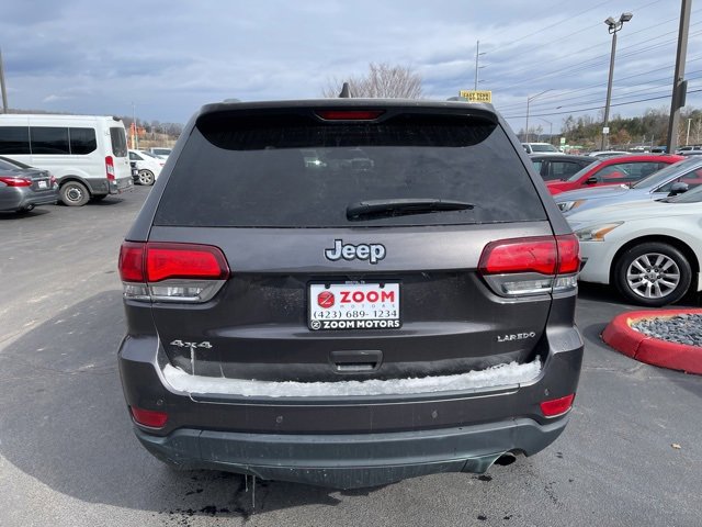 Used 2020 Jeep Grand Cherokee Laredo image 7