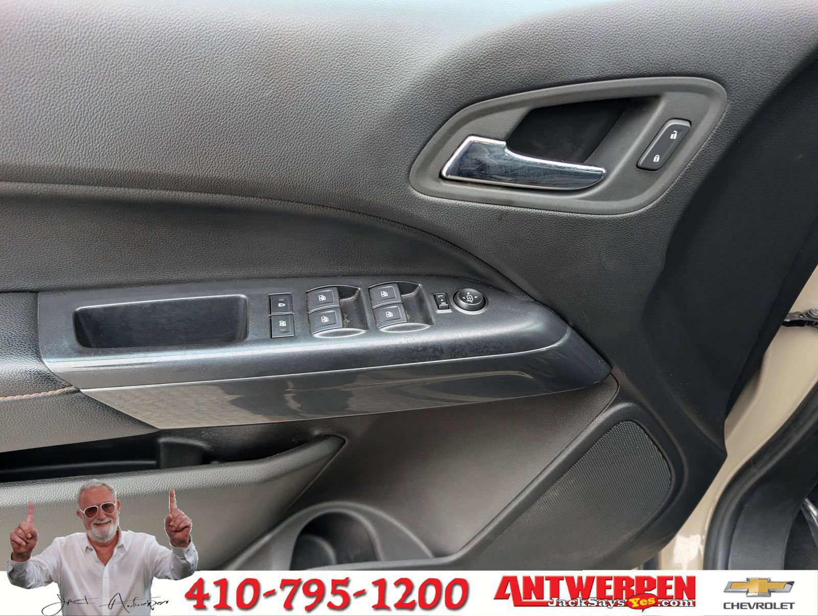 Used 2022 GMC Canyon AT4 w/ Trailering Package image 18