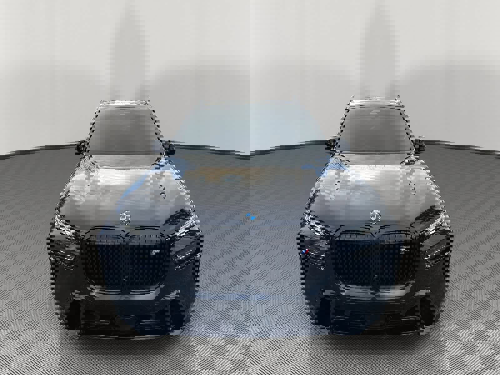 Used 2024 BMW X7 M60i w/ Executive Package image 8