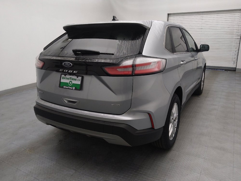 Used 2024 Ford Edge SEL image 7