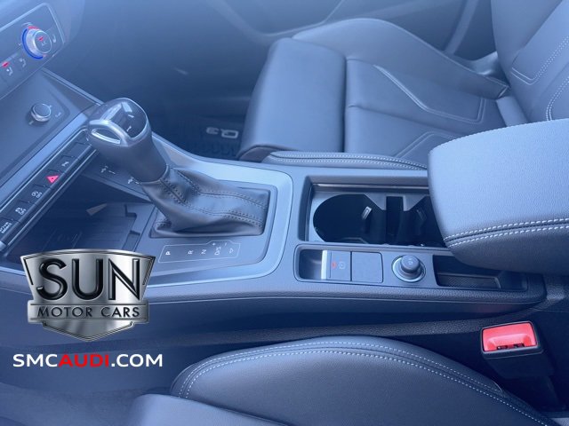 New 2025 Audi Q3 2.0T Premium image 31