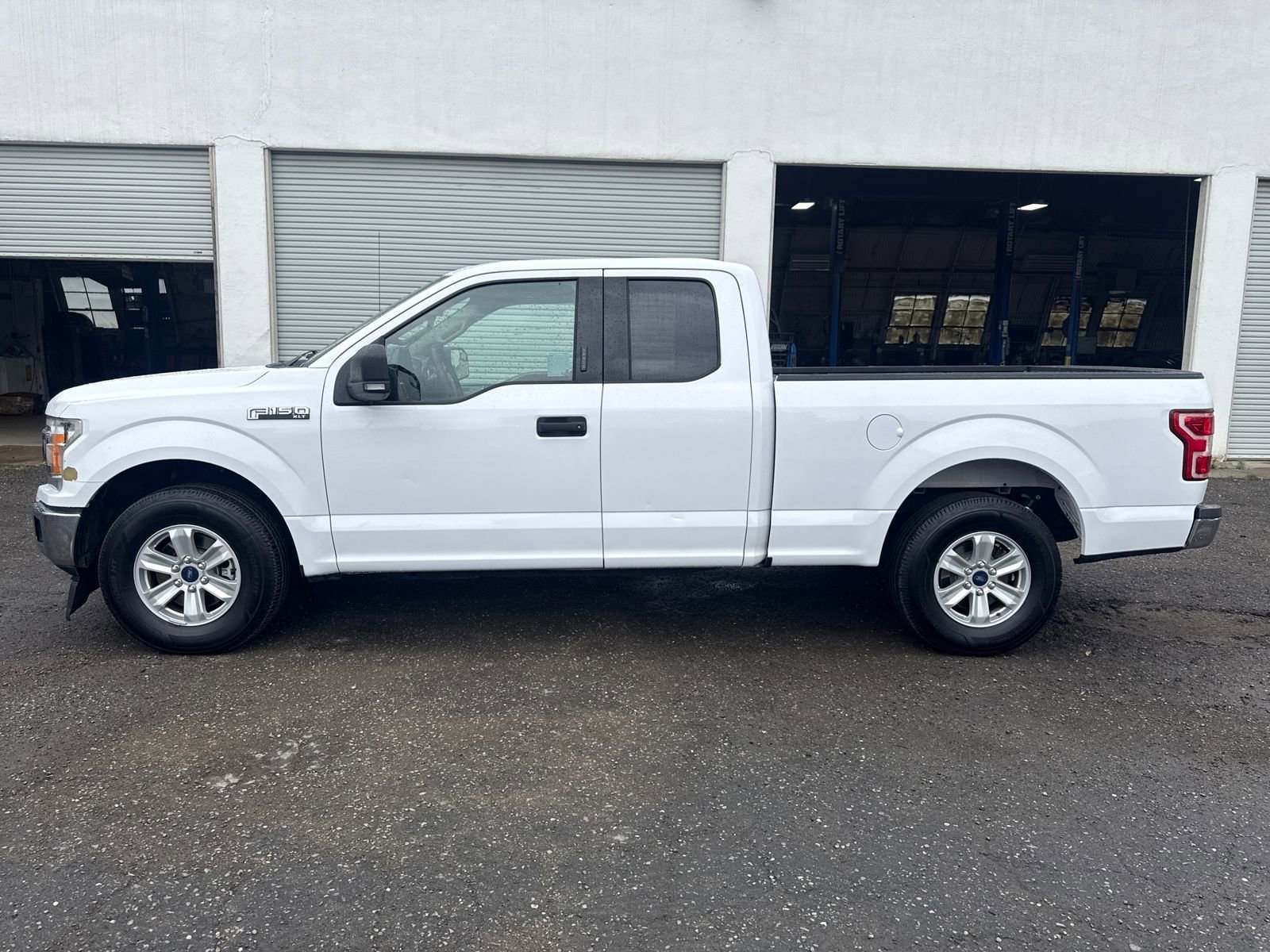 Used 2019 Ford F150 XLT w/ Equipment Group 301A Mid RWD image 2