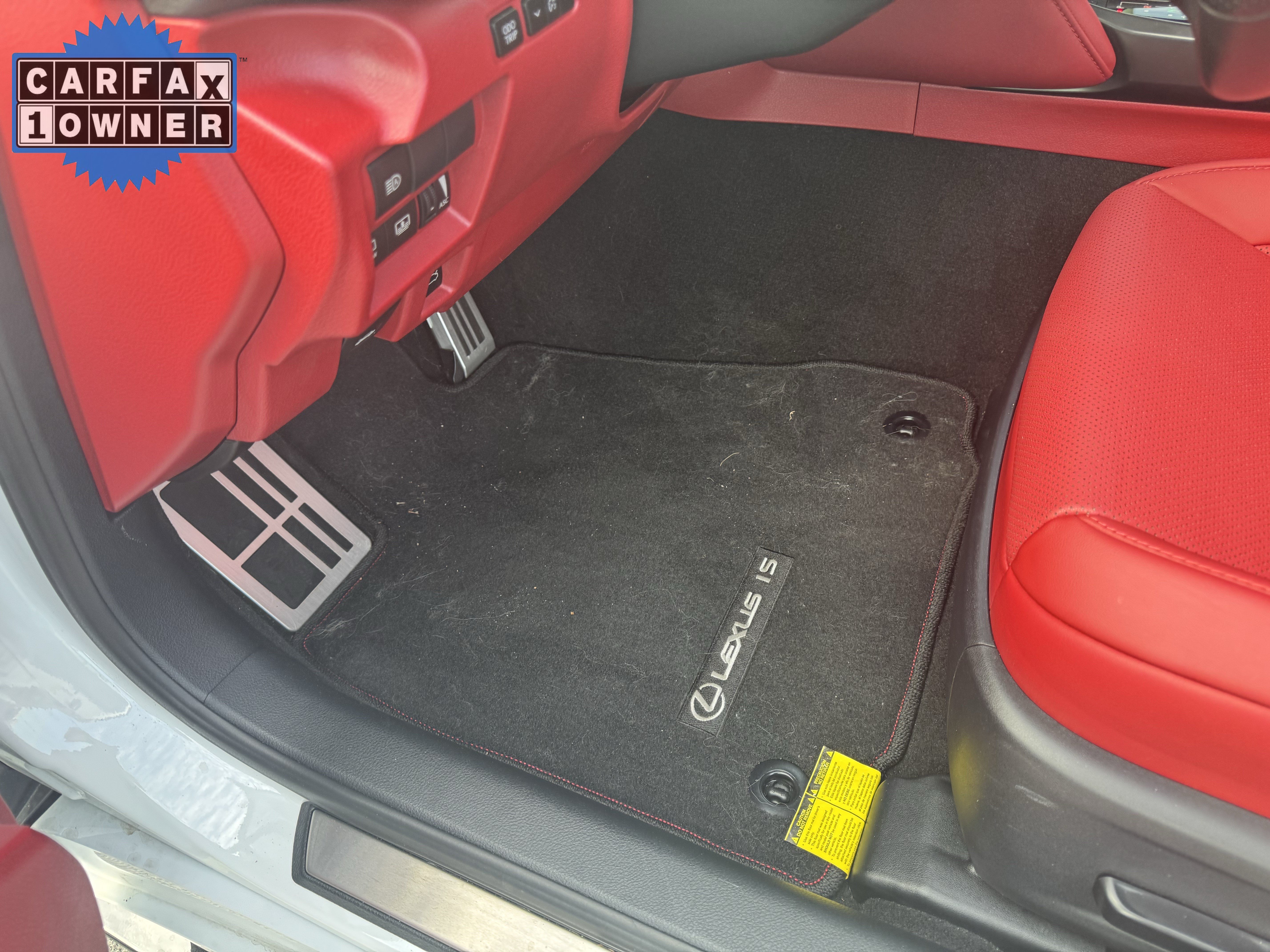 Used 2024 Lexus IS 350 F Sport RWD image 17
