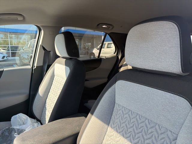 Used 2024 Chevrolet Equinox LS w/ LS Convenience Package AWD/4WD image 10