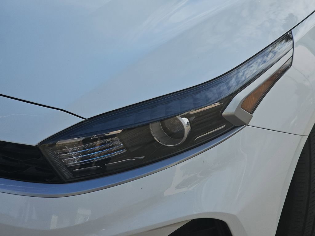 Used 2023 Kia Forte LX image 33