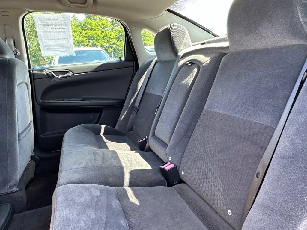 Used 2012 Chevrolet Impala LT w/ LT Sunroof Package FWD image 29