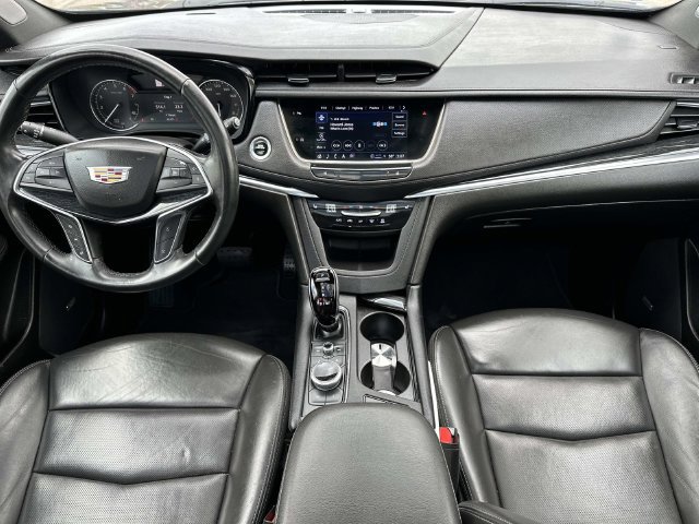 Used 2023 Cadillac XT5 Premium Luxury FWD image 16