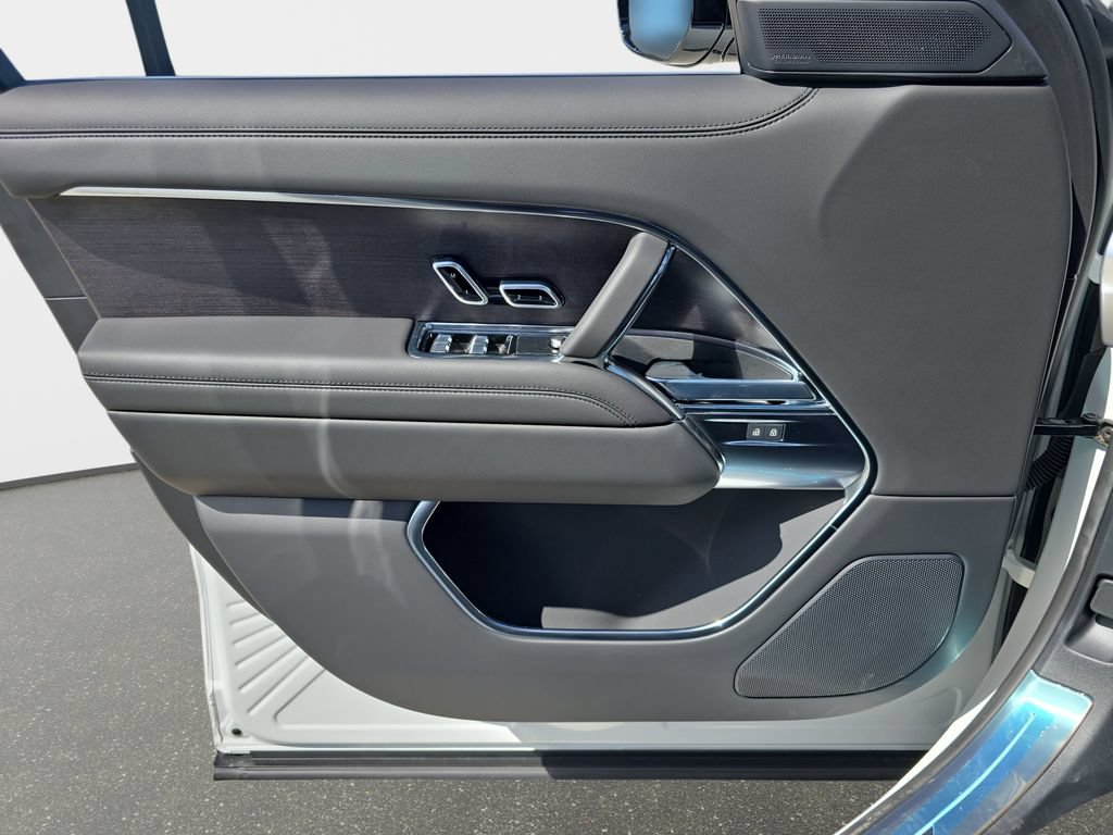 New 2026 Land Rover Range Rover SE AWD/4WD image 28