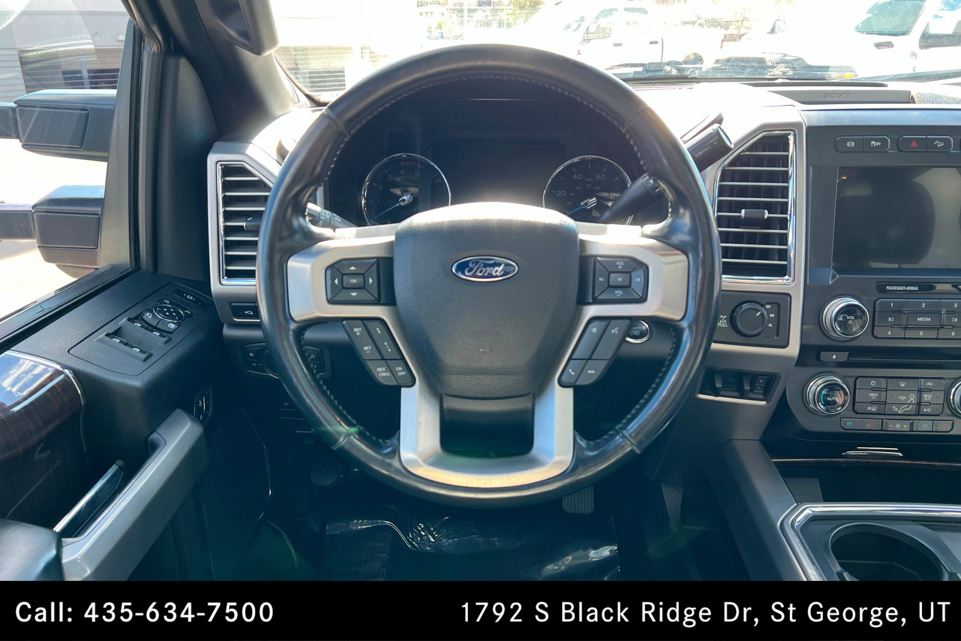 Used 2017 Ford F350 Platinum w/ Platinum Ultimate Package image 12