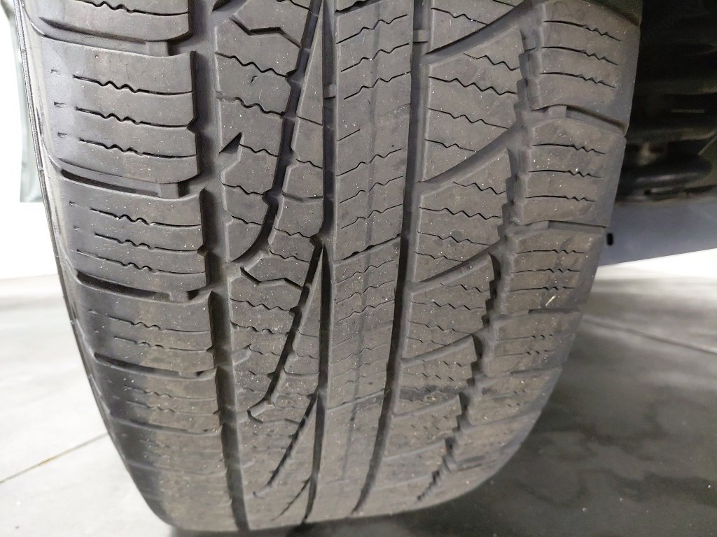 Used 2023 Chevrolet Traverse LT w/ LPO, Floor Liner Package image 41