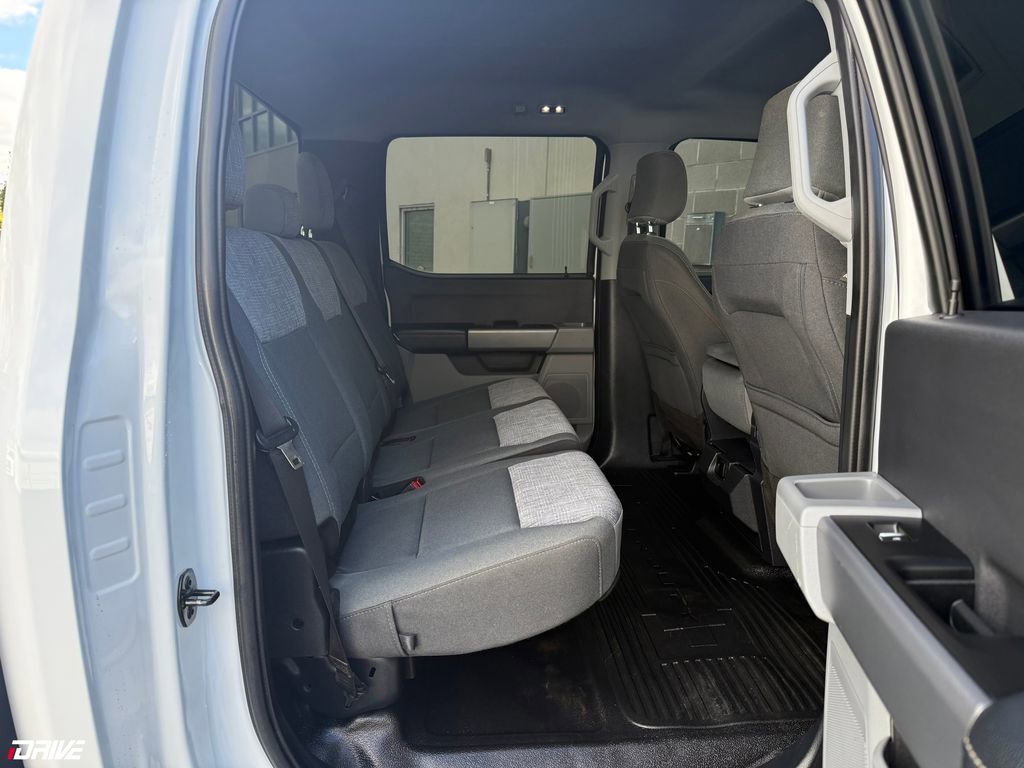 Used 2023 Ford F350 XLT image 27