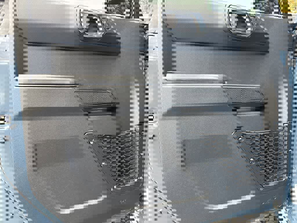 New 2025 Ford Bronco Big Bend image 11