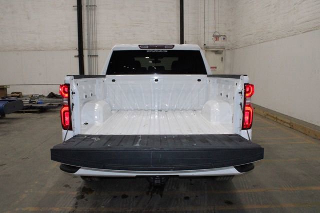 Used 2021 Chevrolet Silverado 1500 Custom image 12
