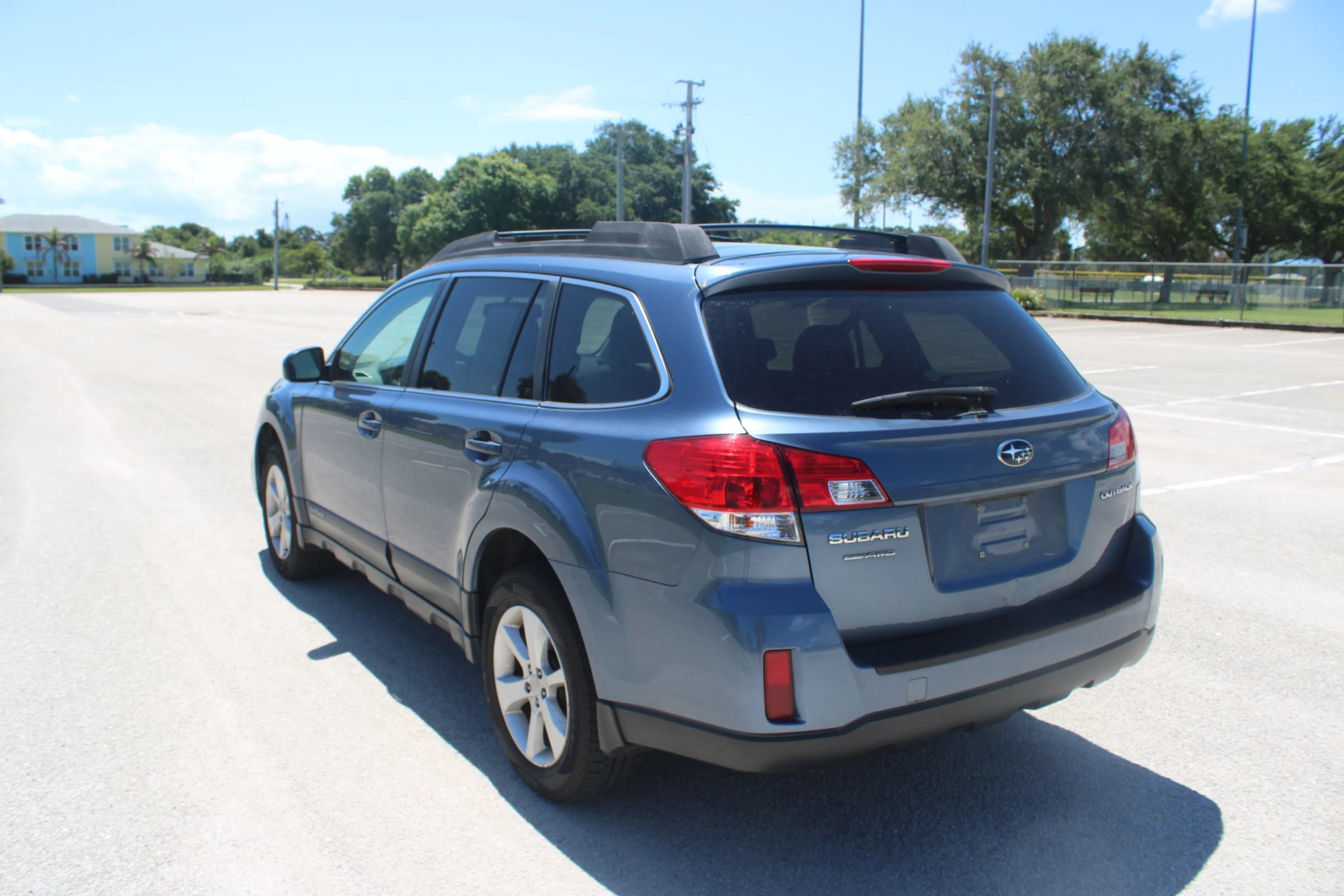 Used 2013 Subaru Outback 2.5i Premium w/ Popular Pkg 1B AWD/4WD image 6