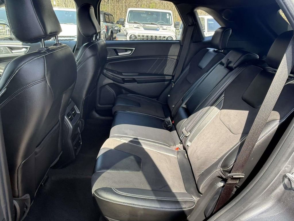 Used 2024 Ford Edge ST w/ Equipment Group 401A image 13