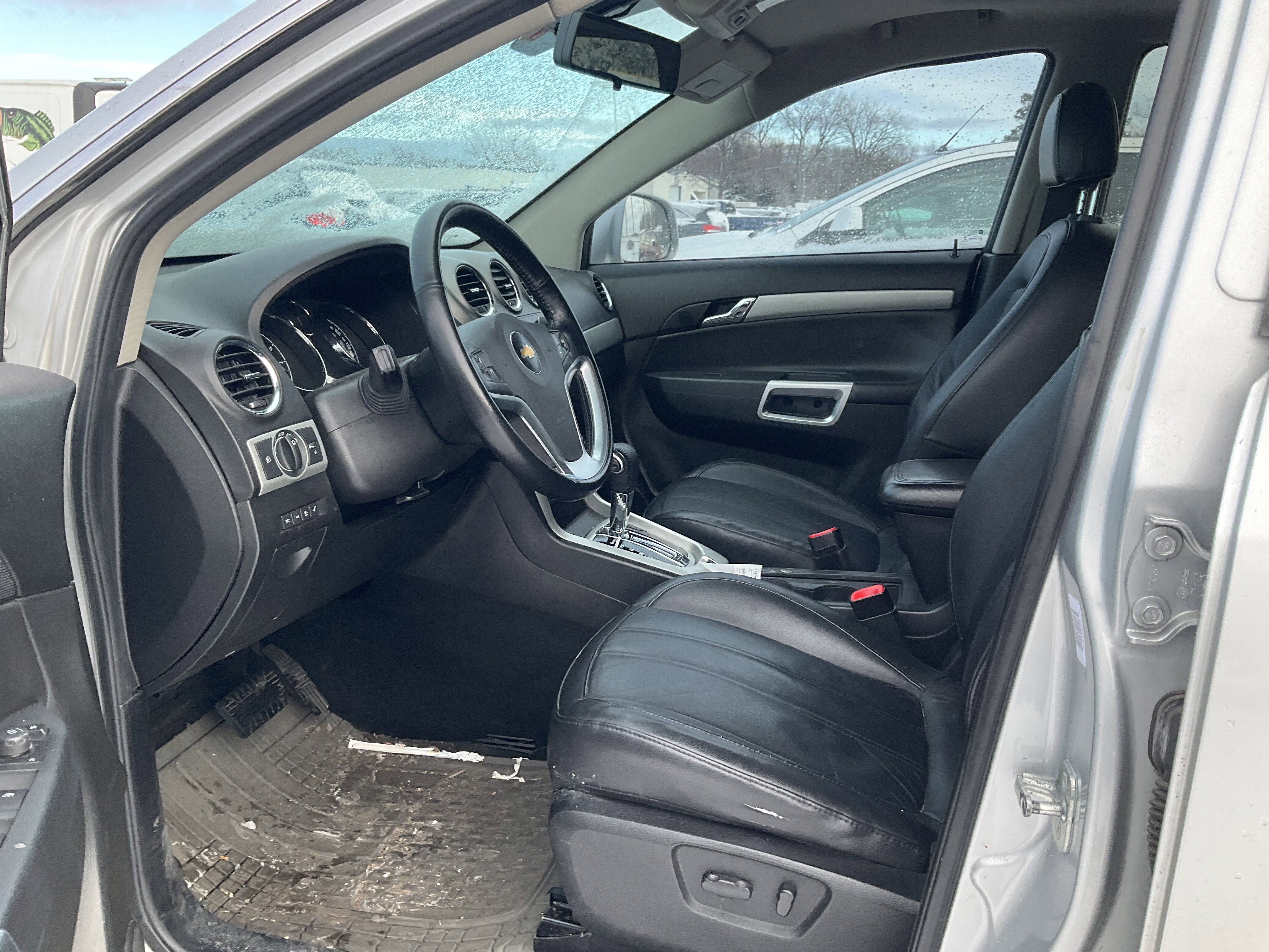 Used 2012 Chevrolet Captiva Sport LTZ image 5