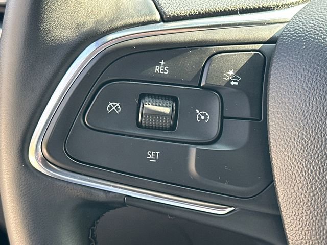 Used 2025 Buick Envista Sport Touring image 26