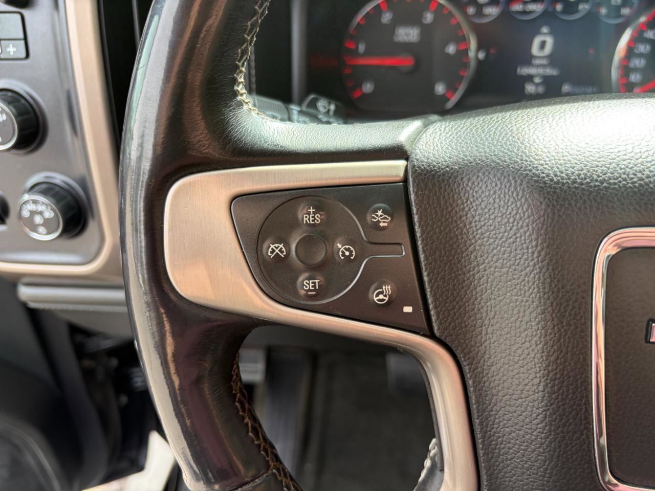 Used 2016 GMC Sierra 3500 Denali w/ Duramax Plus Package AWD/4WD image 16