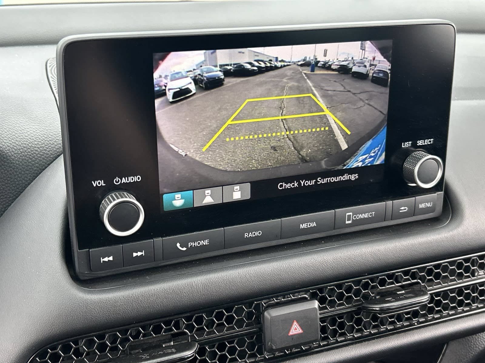 Certified 2025 Honda HR-V LX image 31