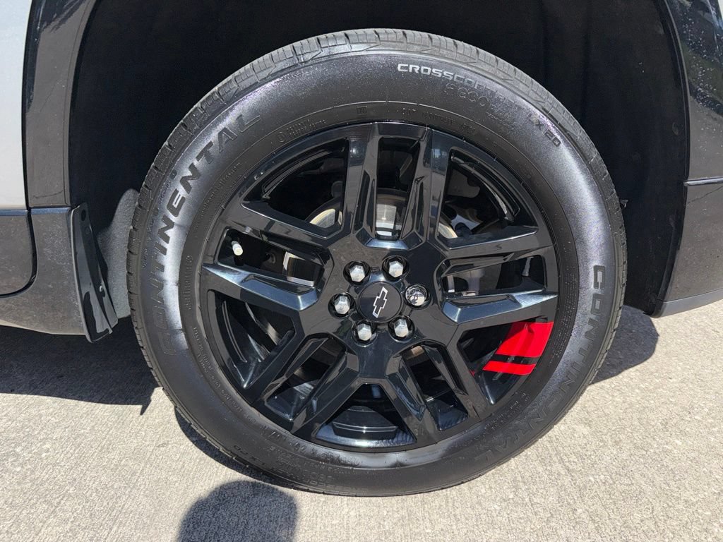 Used 2023 Chevrolet Traverse Premier w/ Redline Edition FWD image 54