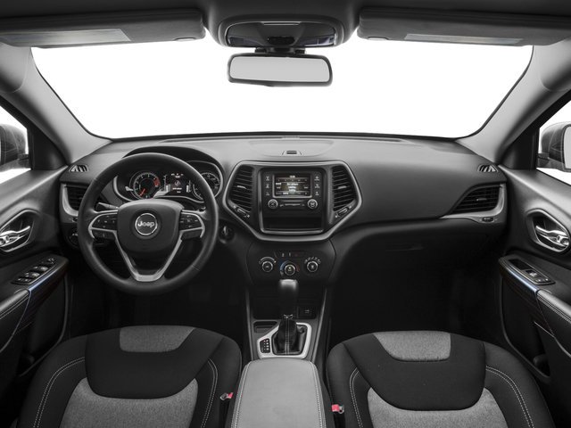 Used 2016 Jeep Cherokee Sport image 11