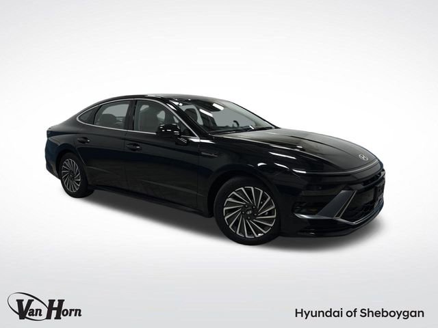 Used 2025 Hyundai Sonata Limited