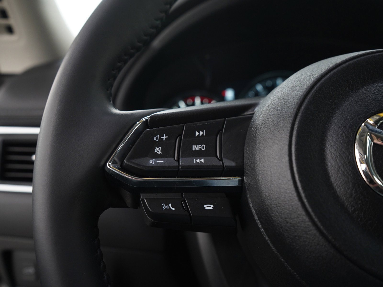 Used 2023 MAZDA CX-5 AWD 2.5 S w/ Premium Package image 26