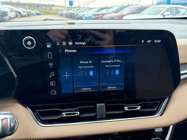 Used 2025 Chevrolet Equinox ACTIV image 16