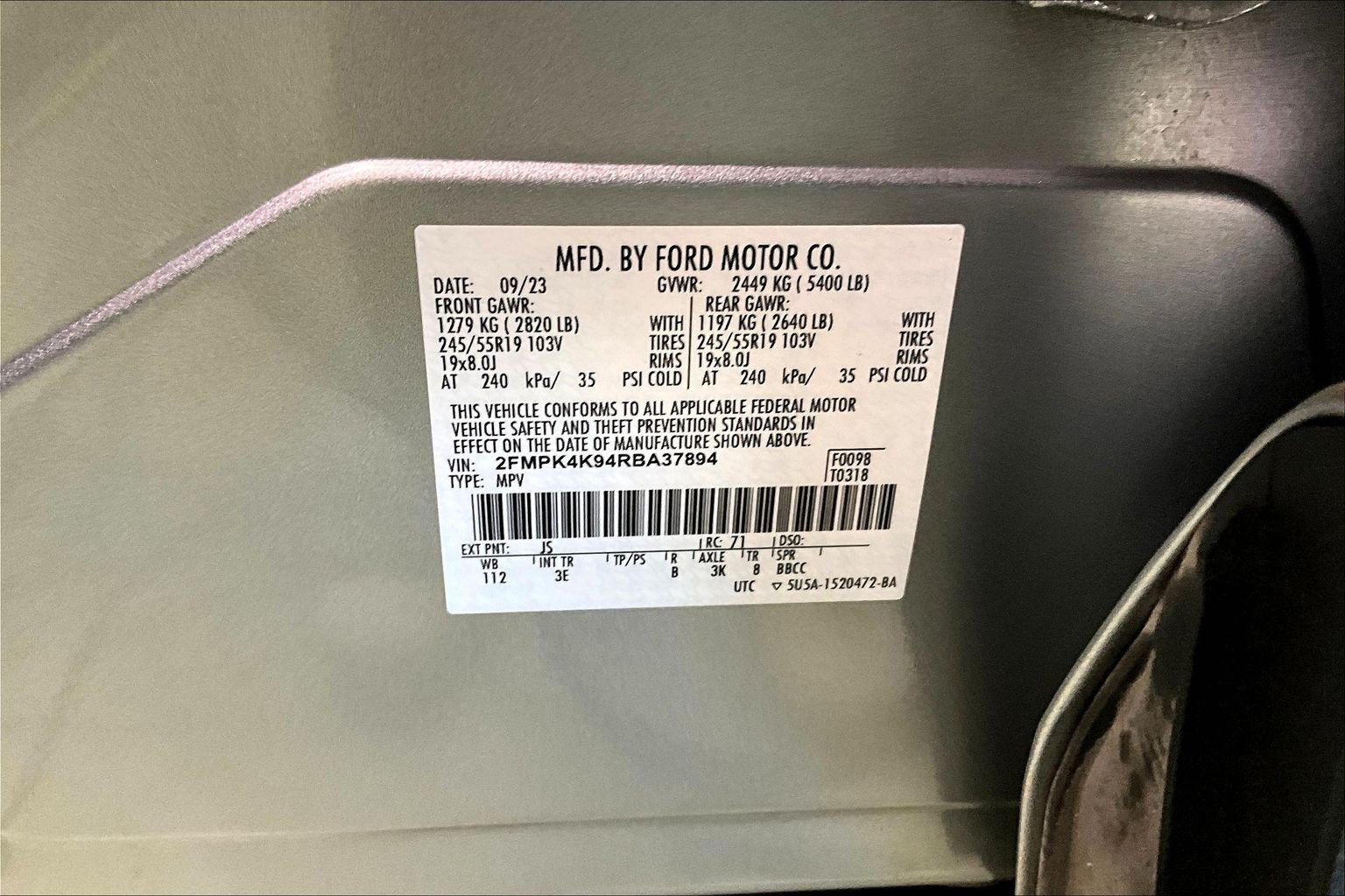 Used 2024 Ford Edge Titanium AWD/4WD image 19