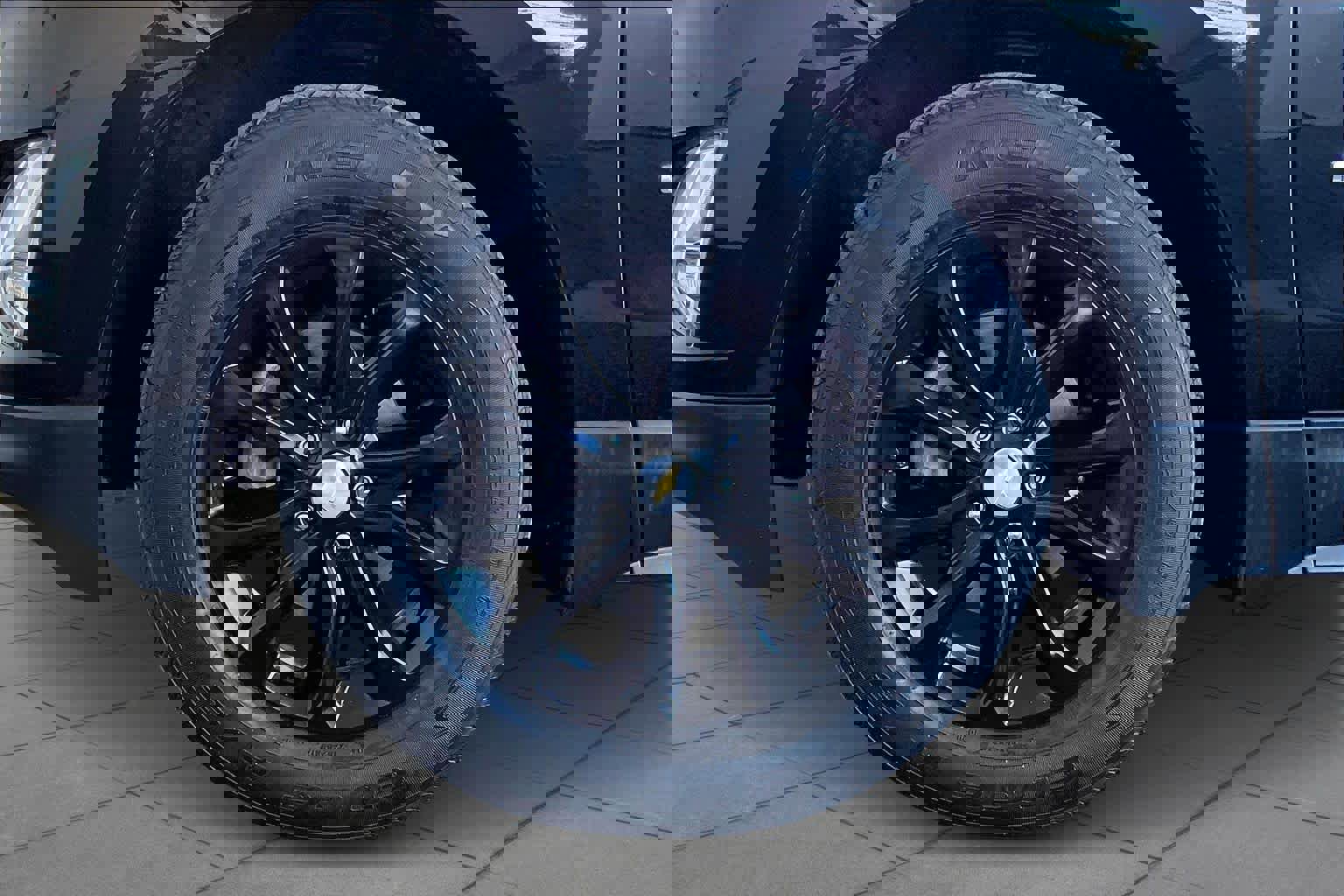 Used 2018 Chevrolet Equinox LT image 11