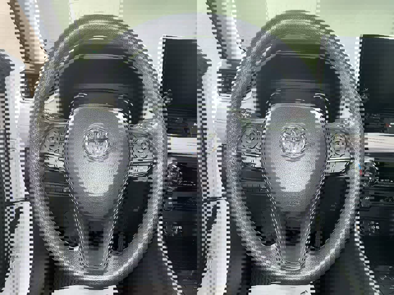 Used 2024 Toyota RAV4 XLE w/ Convenience Package AWD/4WD image 16