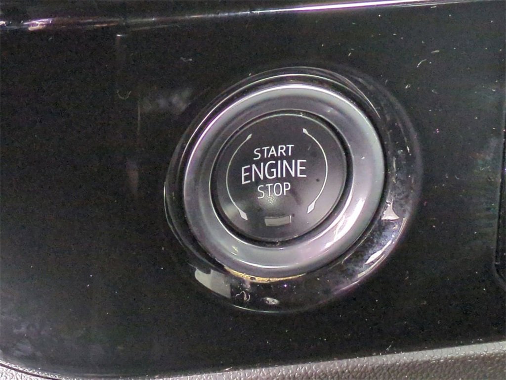 Certified 2024 Chevrolet Silverado 1500 LT image 17