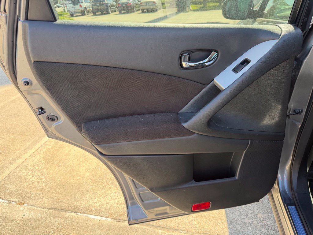 Used 2014 Nissan Murano S FWD image 8