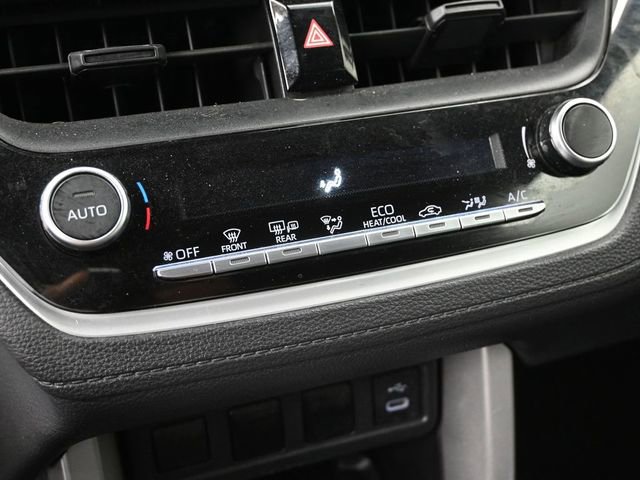 Certified 2024 Toyota Corolla Cross LE AWD/4WD image 17
