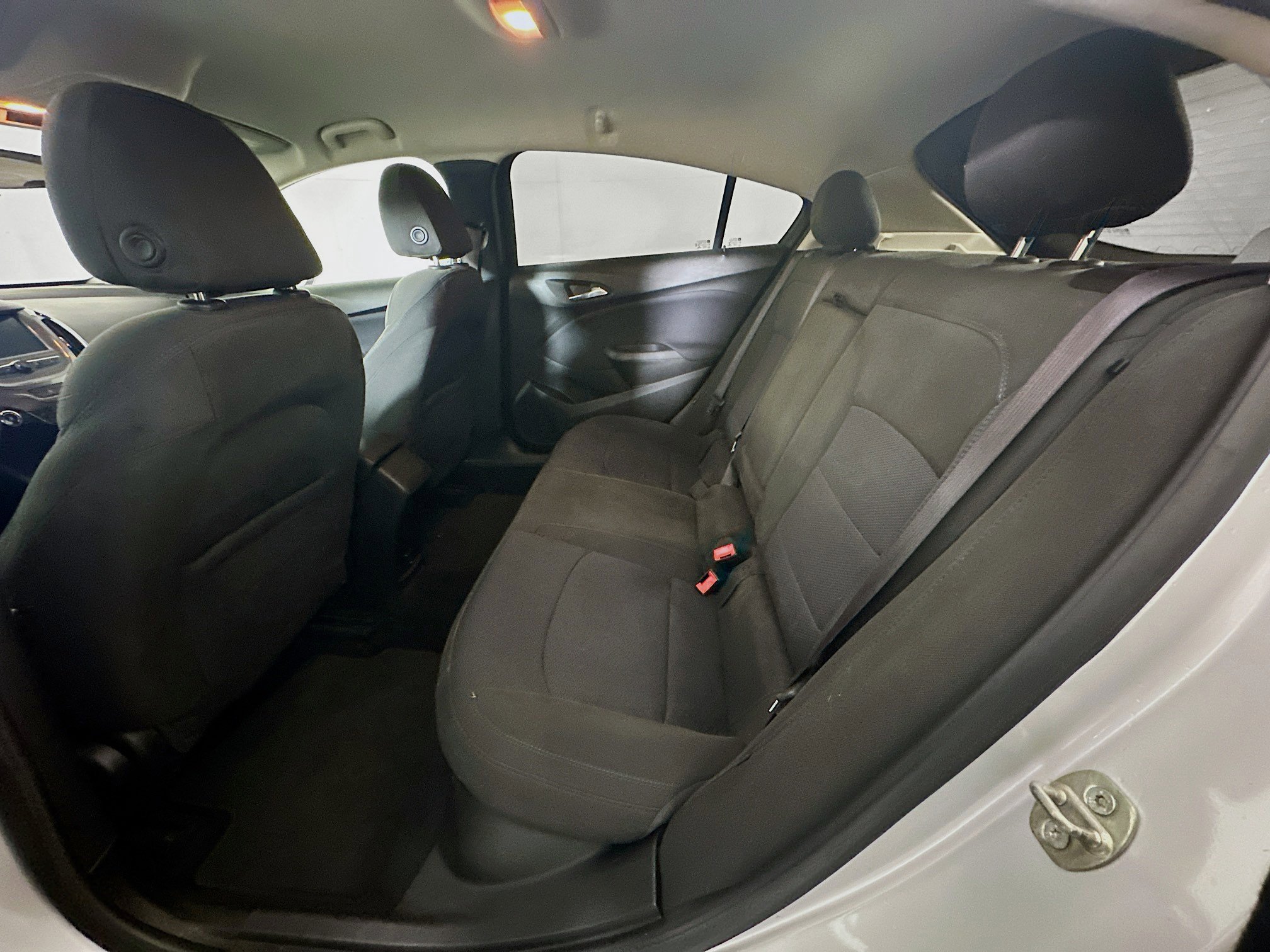 Used 2017 Chevrolet Cruze LT FWD image 25