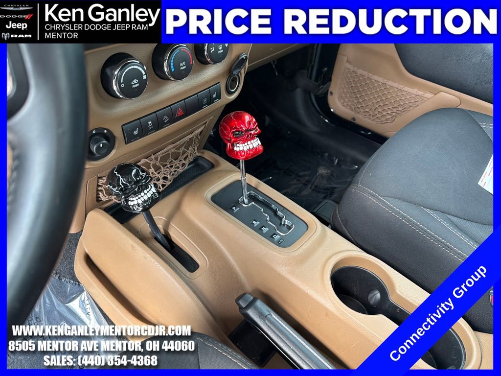 Used 2015 Jeep Wrangler Sahara w/ Connectivity Group image 16