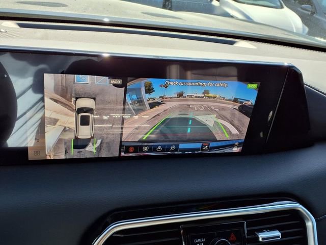 New 2026 Nissan Armada SL w/ Captain's Chari Seat Package image 15