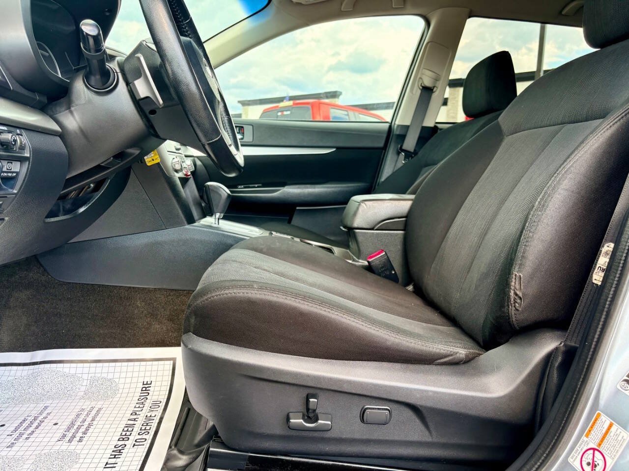 Used 2013 Subaru Outback 2.5i Premium AWD/4WD image 10
