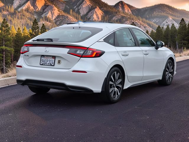 Used 2023 Honda Civic EX-L image 7