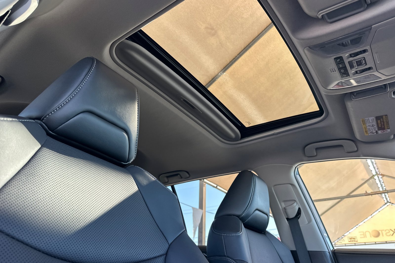 Certified 2019 Toyota RAV4 Limited AWD/4WD image 17