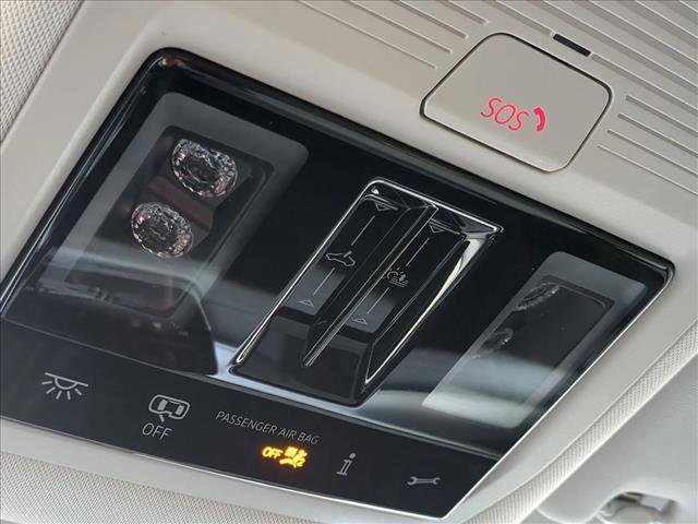 New 2026 Volkswagen Tiguan SE image 19